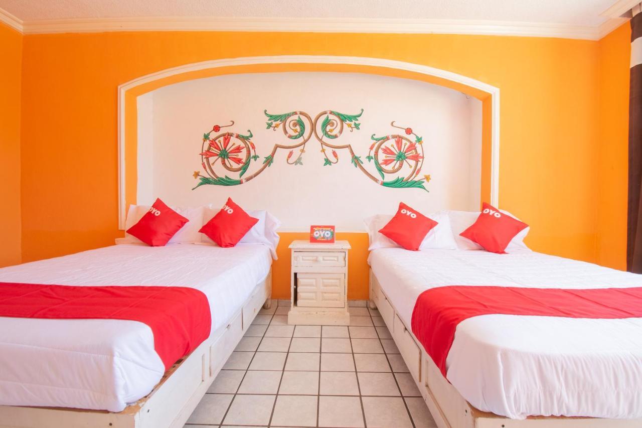 Oyo Hotel Casino Del Valle, Матеуала Экстерьер фото